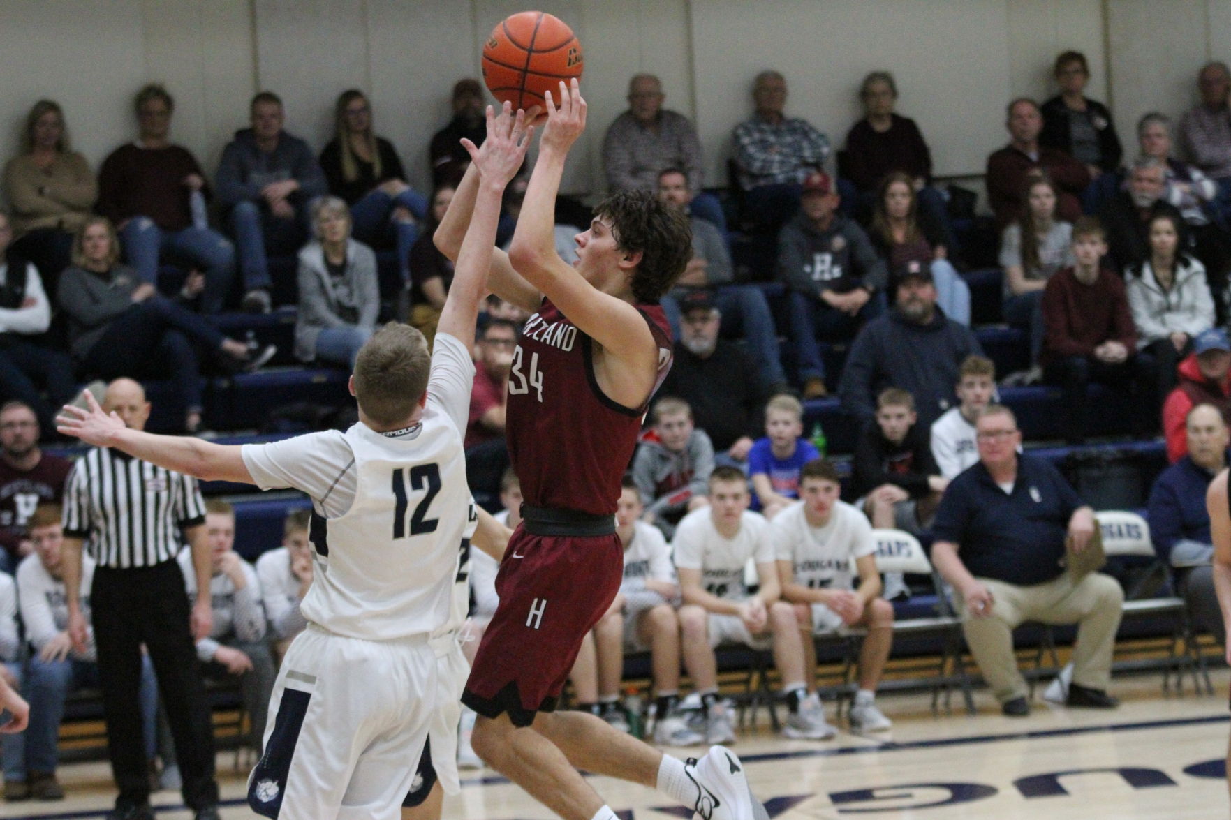 Heartland at Cross County boys basketball 28.jpeg